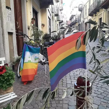 Alibi Bed And Beer 아파트 이브레아